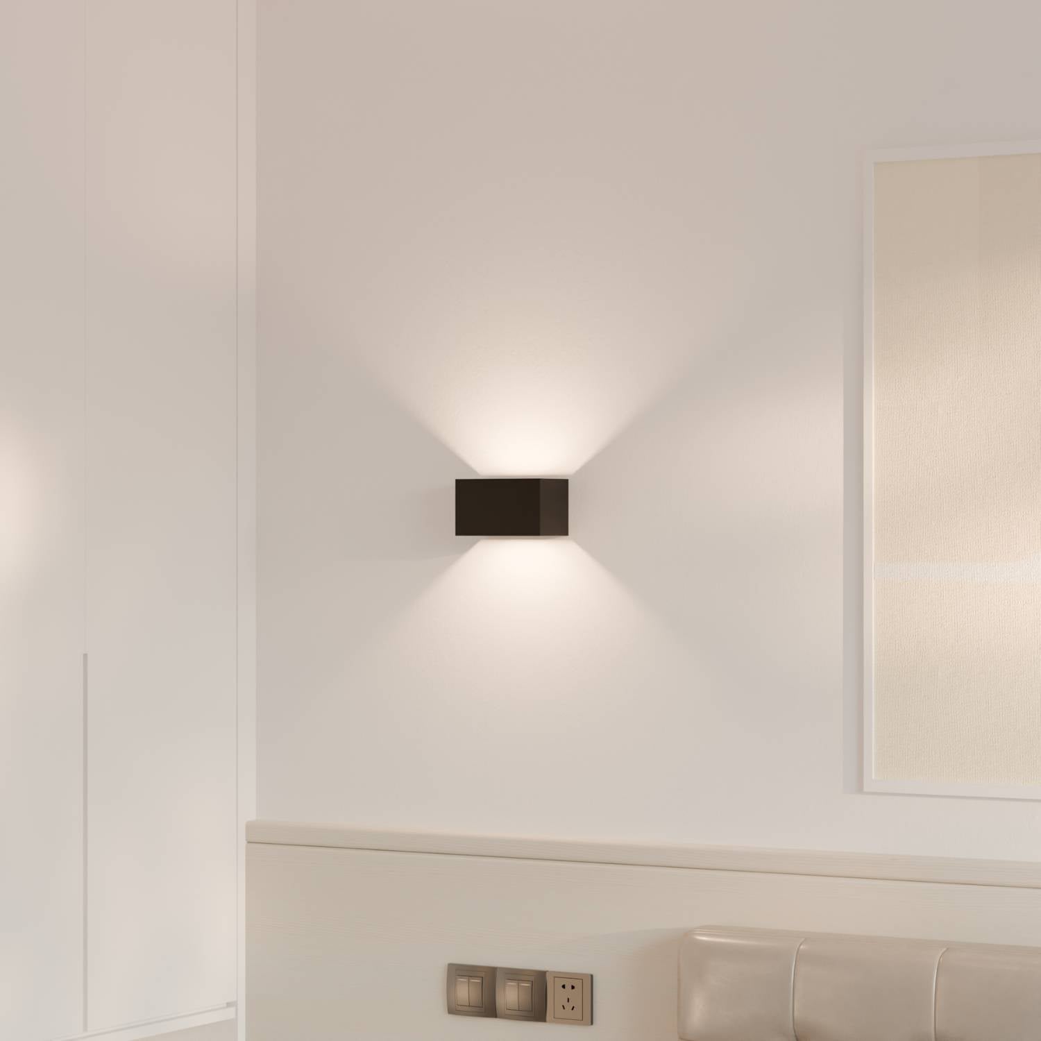 Teja wall light