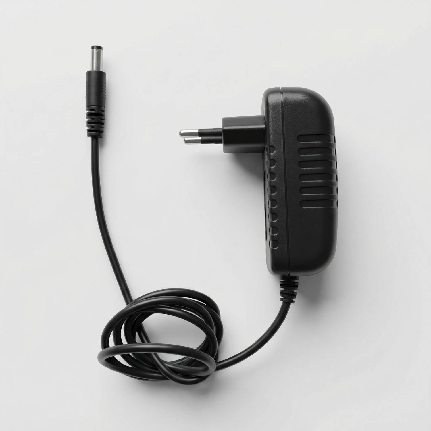 24W 12V 2A Steckernetzteil mit DC Stecker (2,5/5,5mm)